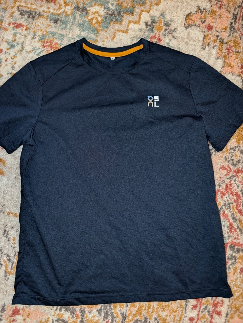ON Women’s XL Performance Navy Short Sleeve Tee Logo Gym Run Active